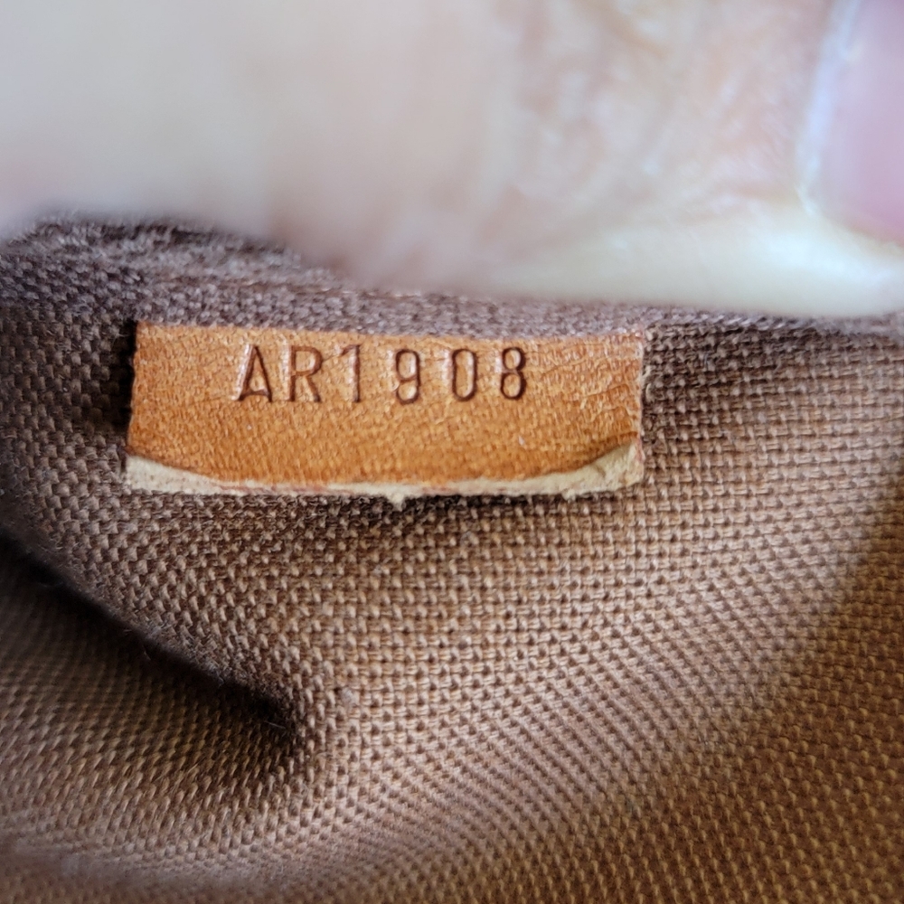 Louis Vuitton Brown Monogram  Pochette - Picture 8 of 13